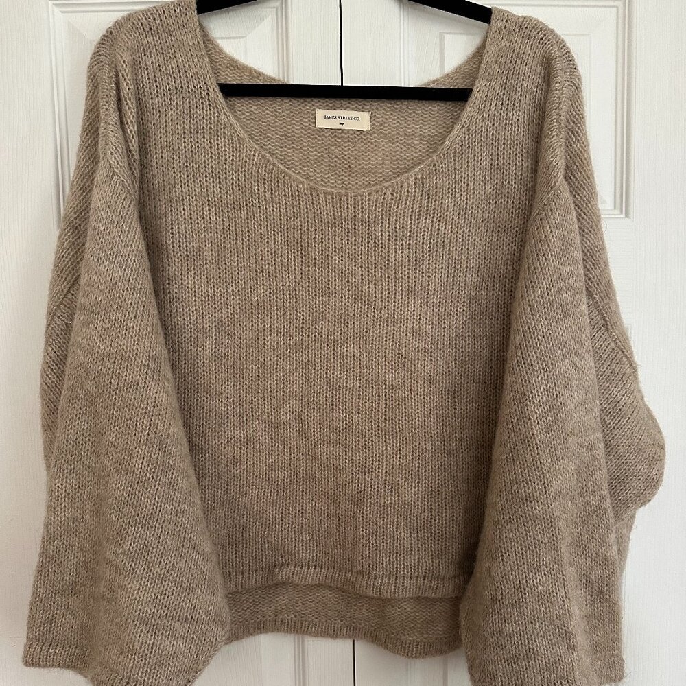James Street Co Iris Pullover in Oat - L